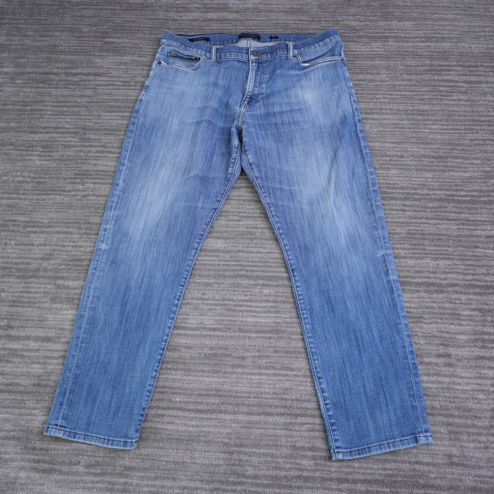 Lucky Brand Jeans Men Blue Denim 221 Straight Medium Wash 40x30 (Fit 38.5x29.25)